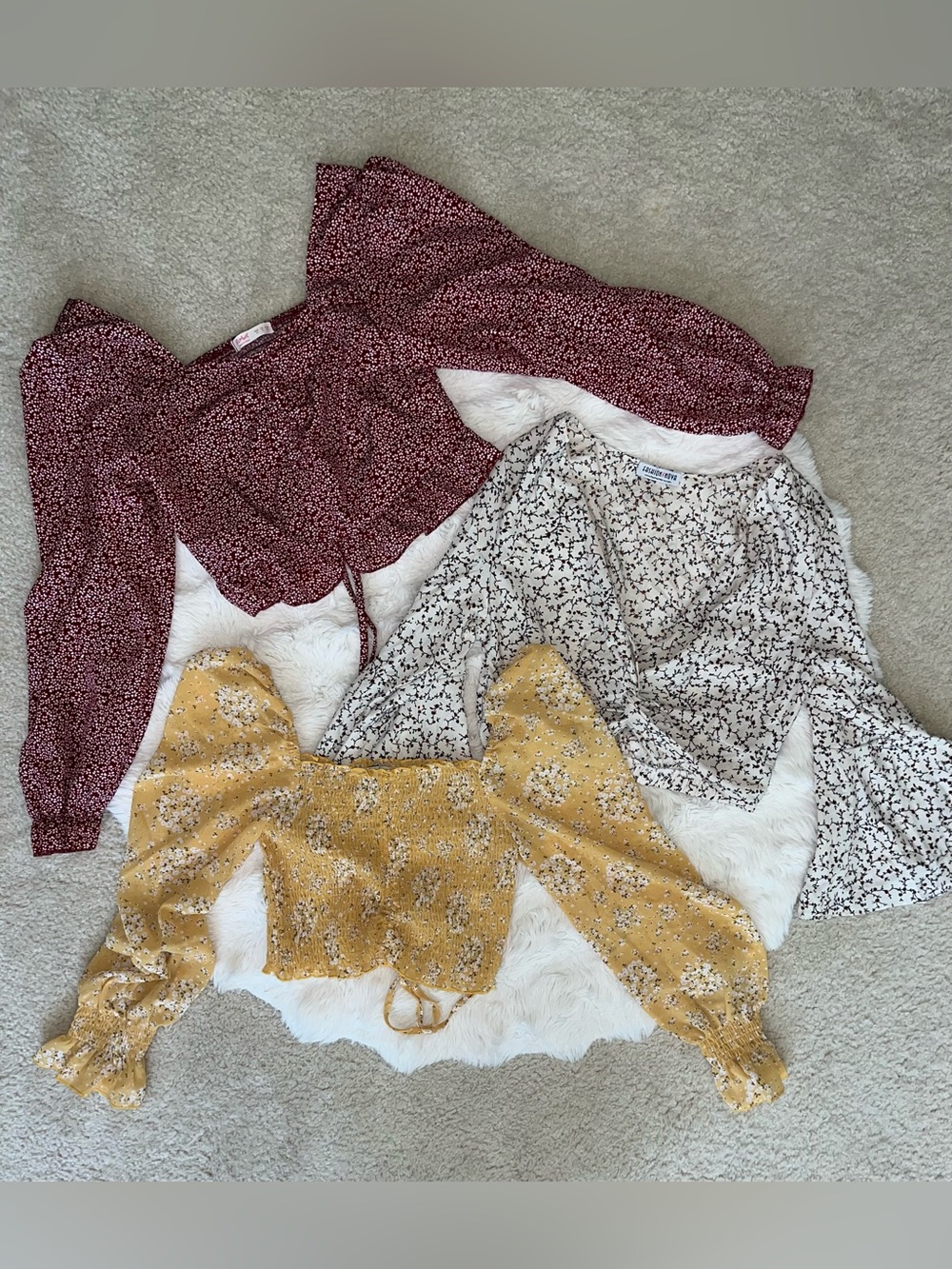 ✨Bundle of 3 Floral Crop Tops | Long Sleeve Puff Sleeve Blouses